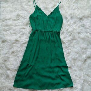 socialite Kelly Green Scalloped Spaghetti Strap Dress, SIZE Medium